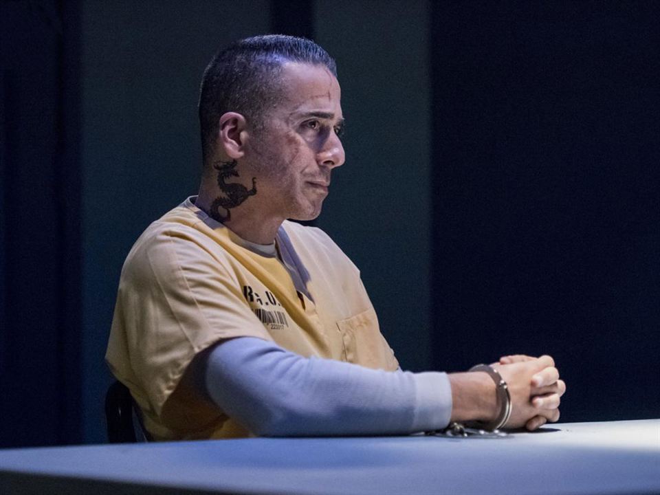 Arrow : Photo Kirk Acevedo