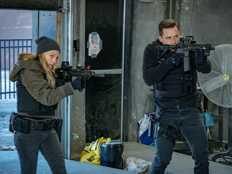 Chicago Police Department : Photo Tracy Spiridakos, Jesse Lee Soffer