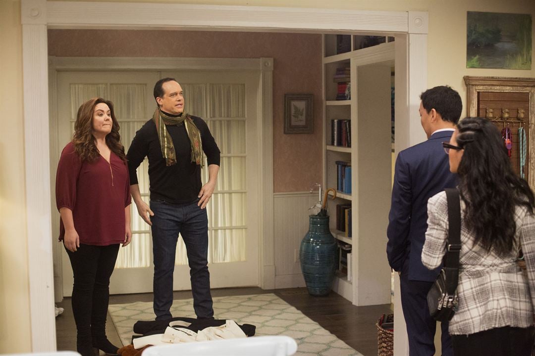 American Housewife (2016) : Photo Diedrich Bader, Katy Mixon