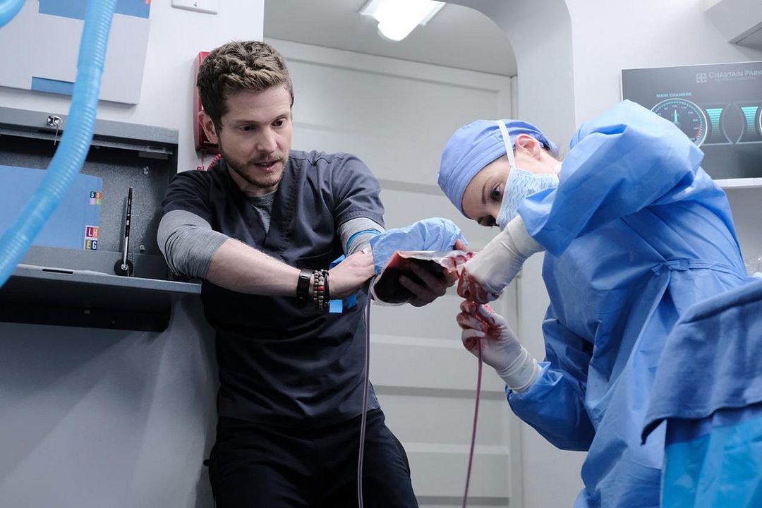 The Resident : Photo Matt Czuchry