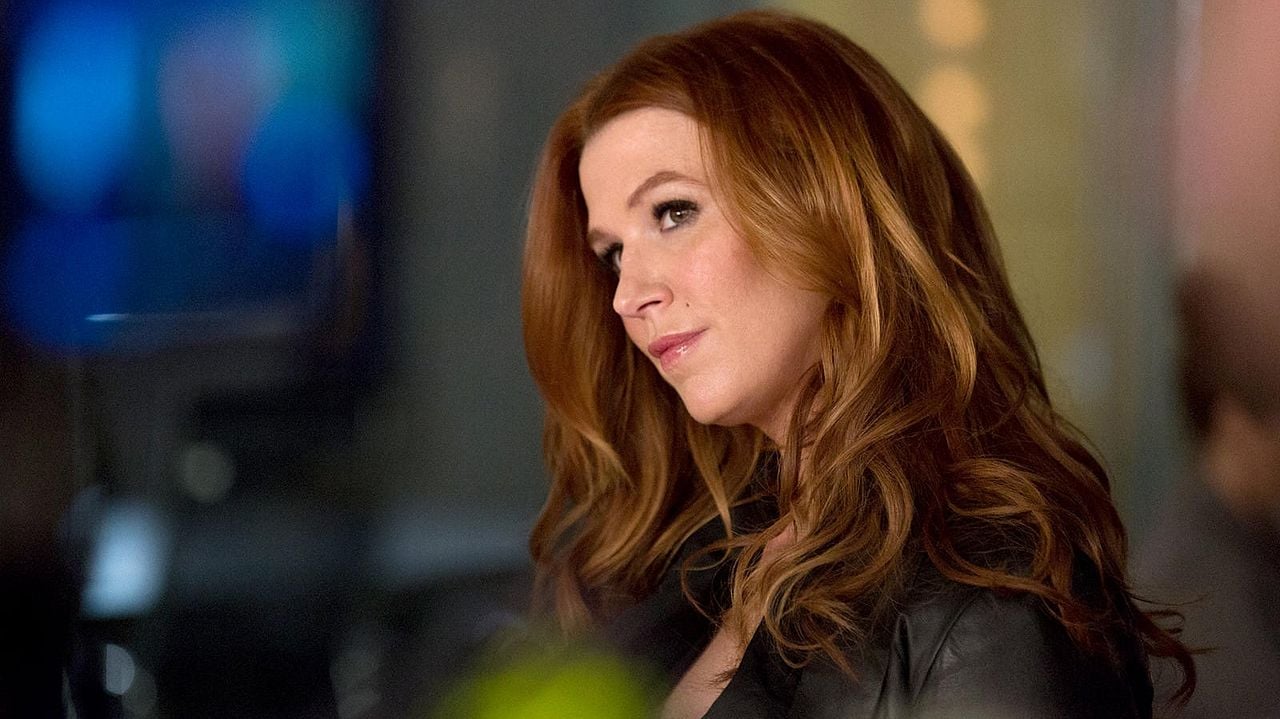 Poster saison 4 Affiche 3 sur 257 AlloCiné