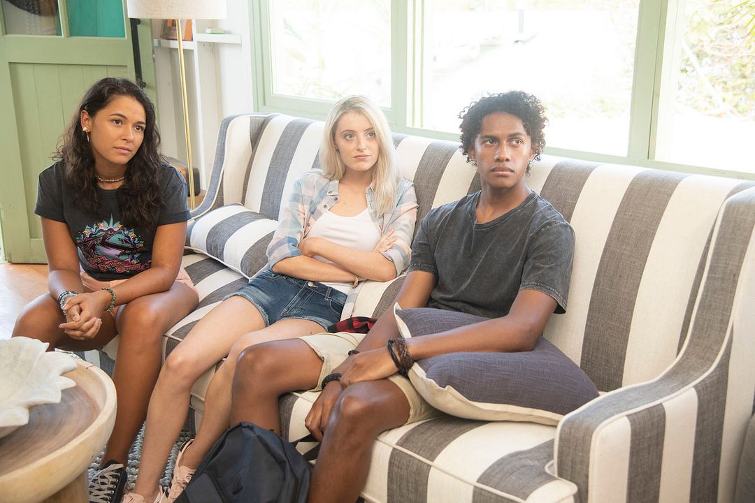Reef Break : Photo Tivon Toito'ona, Tamala Shelton, Lucasta Madeleine