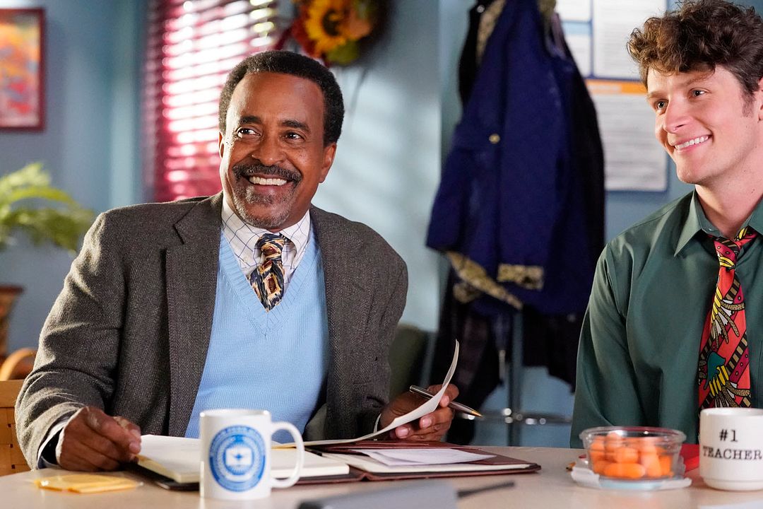 Schooled : Photo Brett Dier, Tim Meadows