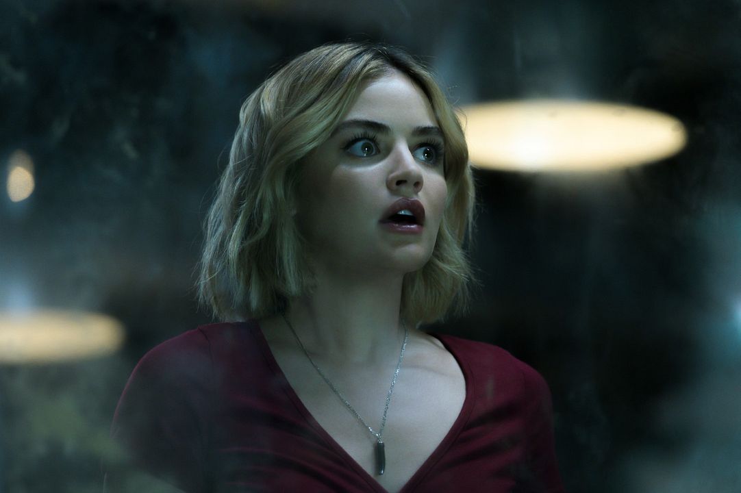 Nightmare Island : Photo Lucy Hale