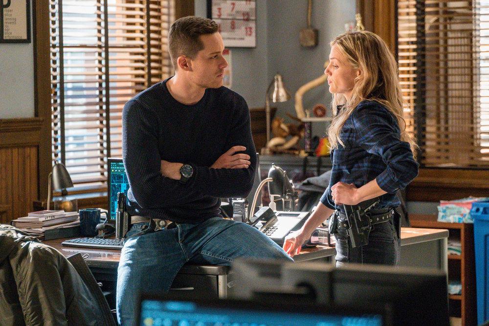 Chicago Police Department : Photo Tracy Spiridakos, Jesse Lee Soffer