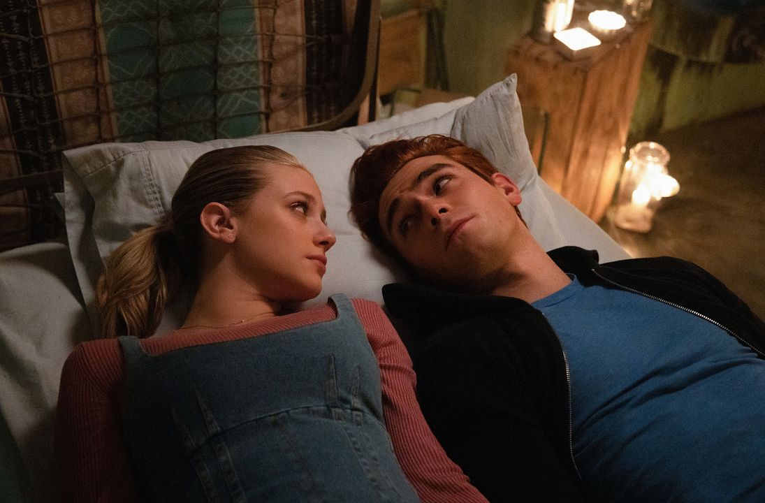 Riverdale : Photo Lili Reinhart, K.J. Apa