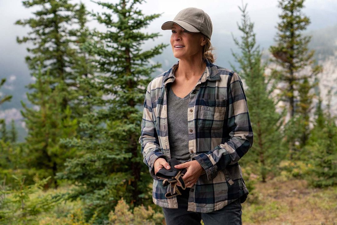 Land : Photo Robin Wright