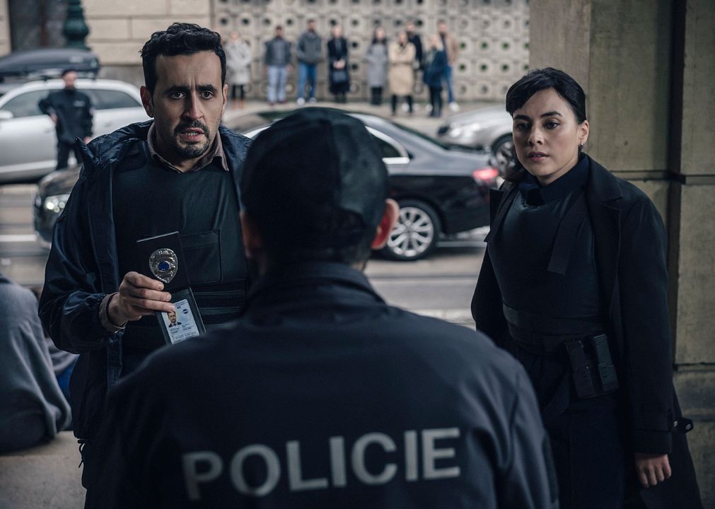 Army of Thieves : Photo