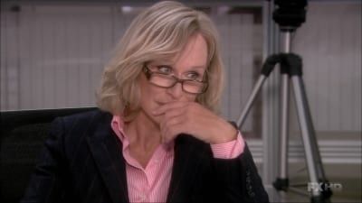 Damages : Affiche