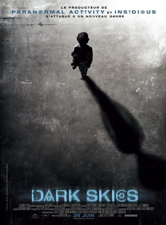 Dark Skies : Affiche