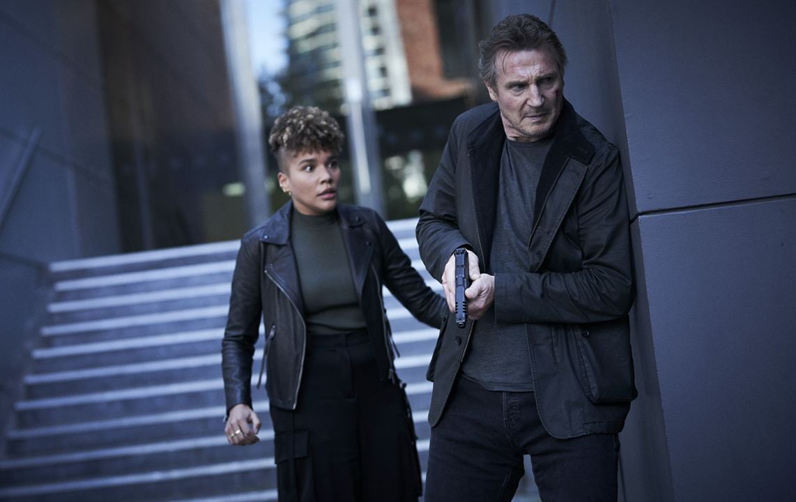 Blacklight : Photo Emmy Raver-Lampman, Liam Neeson