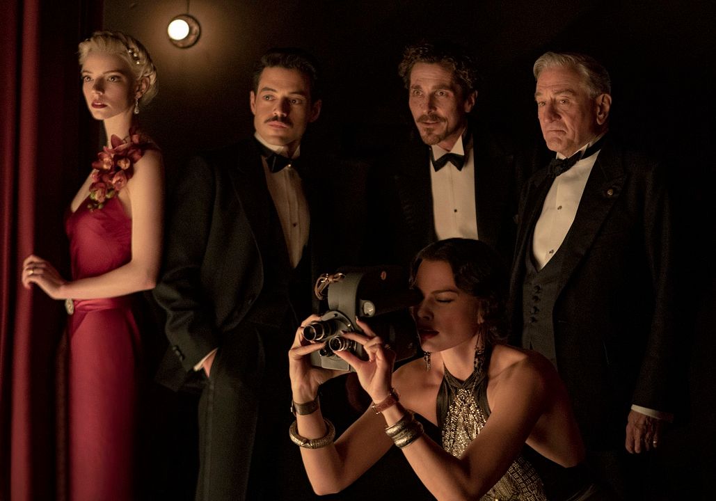 Amsterdam: Robert
        De Niro, Rami
        Malek, Margot
        Robbie, Anya
        Taylor-Joy, Christian
        Bale