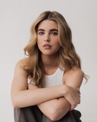 Affiche Carla Woodcock