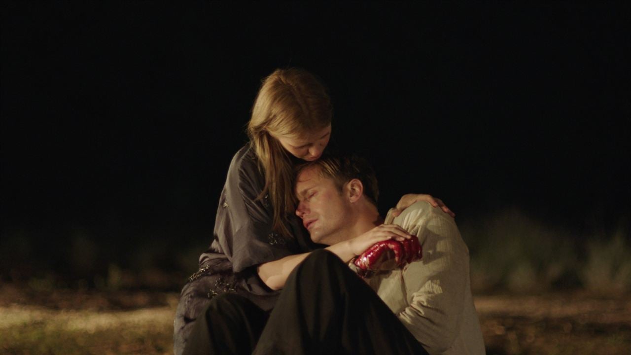 Infinity Pool : Photo Mia Goth, Alexander Skarsgård