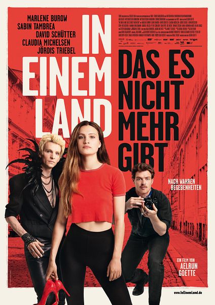 Affiche du film Dans un pays qui n'existe plus