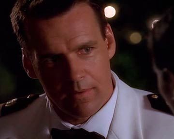 Séquence nostalgie dans l'ultime épisode de "JAG". Après 10 ans de bons et loyaux services, Harm et Mac livrent leurs dernières aventures.