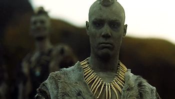 Kirk Douglas récompense Harrison Ford; "La Guerre des Boutons" est (re)déclarée !; Top 3 ;  Les politiques au cinéma; Le courrier des internautes; En rab' : Tahar Rahim dans "The Eagle"