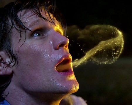 Le "Doctor" démissionne  ;  Départs dans "Revenge" et "Suburgatory", retour dans "Community"  ;  "Melissa & Joey" et "Hannibal" renouvelées  ;  On a parlé de "Game of Thrones" avec Mads Mikkelsen  ;  La BA de "Star; Crossed"  ;  Rencontre avec Michael B. Jordan et deux "WorkinGirls  ;  On répond à vos questions : "Wilfred" et "Skins"  ;  C'est parti pour le 53ème Festival de Monte; Carlo !