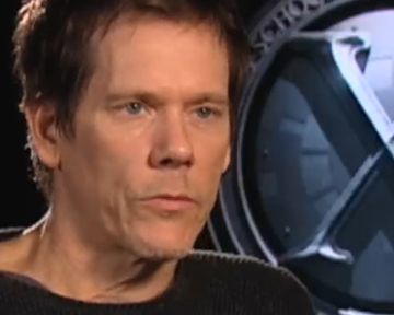 La scène finale de "Macadam Cowboy", par Kevin Bacon...