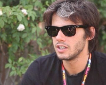 La scène du miroir de "La 25ème heure" par Orelsan...