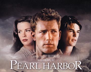 Aujourd'hui, pleins feux sur "Pearl Harbor". Les bombes pleuvent sur Ben Affleck... les gaffes aussi !Un calendrier japonais en anglais; Deux cadreurs et un micro dans le champ; Une écharpe magique; John McClane en guest; star; ...;