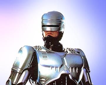 Aujourd'hui, pleins feux sur la trilogie "Robocop". 50% homme, 50% machine, 100% gaffes !De la VO au milieu de la VF; Des segments sans son; Une moto à roulettes; Plein de reflets de techniciens; ...;