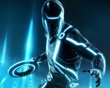 De la version originale de 1982 à la version 3D stéréoscopique en passant bien entendu par les jeux, retour sur l'univers culte de la franchise "Tron", qui a marqué l'histoire du cinéma...et des jeux vidéo !