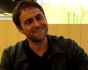 2ème Partie - Rencontre avec Virginie Ledoyen (interprète d'Irina Svetlanova), Aisha Tyler (interprète de Jones) & Stuart Townsend.
Les comédiens présentent leurs personnages...