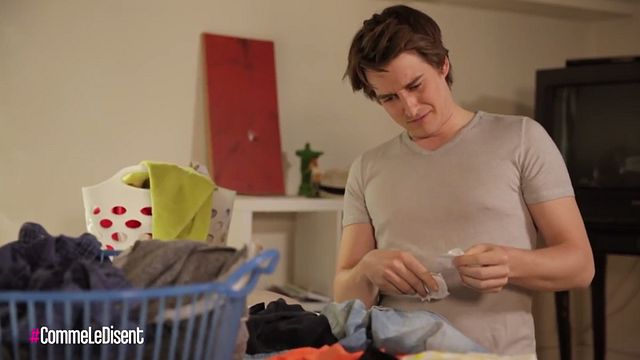 «&nbsp;comme le disent les gens qui ont des projets&nbsp;»&nbsp;: Demain c'est clair je commence à faire des économies : "J'utilise tellement mes cartes bleues que je les use..."&nbsp;