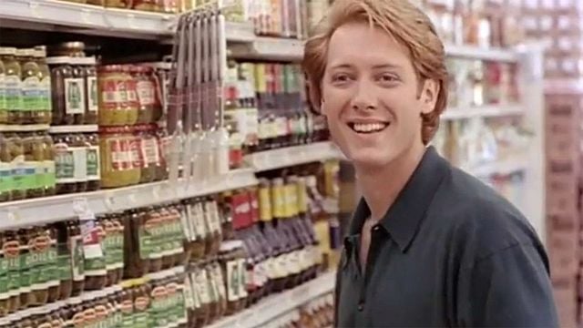 Une épouse trop parfaite Bande-annonce