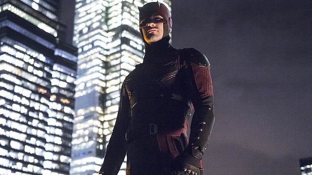 Cette semaine dans Tueurs en séries : "Daredevil" passe la seconde, "Game of Thrones" en guerre contre les pirates, David Hasselhoff sort sa plus belle nuque longue et "Le Bureau des légendes" ouvre ses portes.