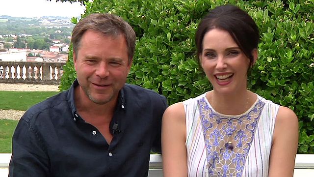 Claude Brasseur, Noémie Schmidt, Frédérique Bel et Guillaume de Tonquédec se confient sur L'Etudiante et Monsieur Henri, une comédie tout en pudeur, sur la difficulté à communiquer ses sentiments...