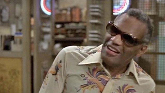 Il chante super bien, l'acteur ! En même temps c'est son job... Top 5 des performances vocales de chanteurs au cinéma.