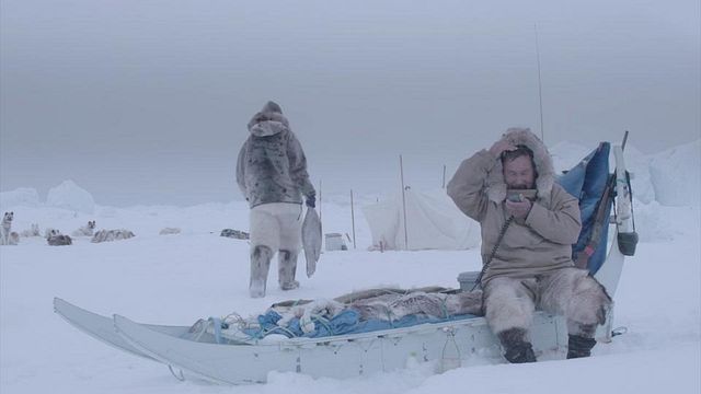 Découvrez&nbsp;"Aningaaq", le court métrage dérivé de "Gravity", réalisé par Jonas Cuaron, le fils du réalisateur.
