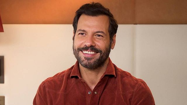 Son premier rôle au cinéma, sa première nomination aux César, sa première mise en scène au théâtre… Laurent Lafitt revient avec nous sur les grandes premières de sa carrière à l'occasion de la sortie de "L'Origine du monde", sa première réalisation.