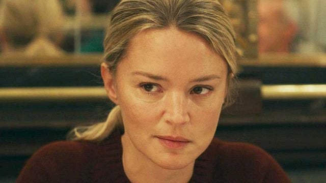 Revoir Paris Bande-annonce