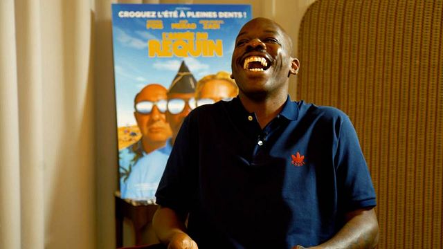 "L'Année du requin", son nouveau film. "Tout simplement noir", celui qui a tout changé. Ses débuts dans le rap. Ses premiers pas derrière la caméra. Jean-Pascal Zadi commente des vidéos issues des moments clés de sa carrière.