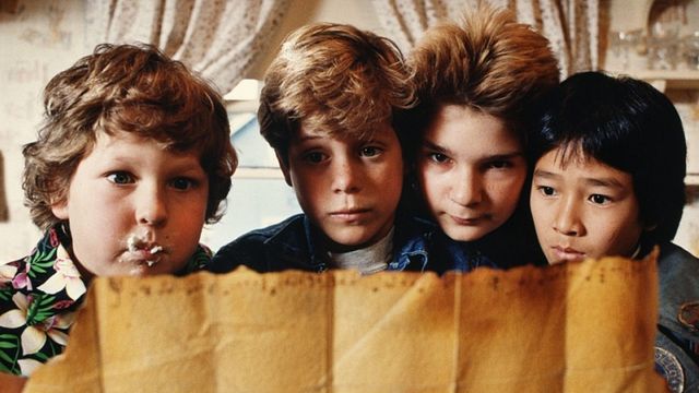 Tremble Willy le Borgne : Michel &amp; Michel se lancent sur les traces de ton trésor... et des gaffes laissées en route par Mickey, Bagou, Data et Choco.&nbsp;"Goonies never say die" !