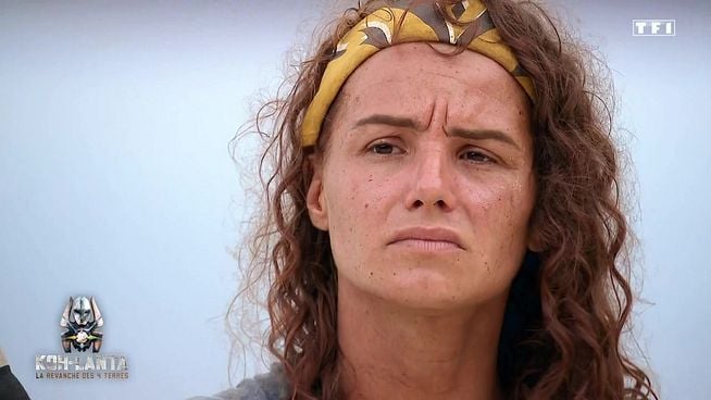 Exclu. Pas vu à la télé dans Koh-Lanta : Joana a bien cherché un collier  d'immunité - TV ACTU by AlloCiné