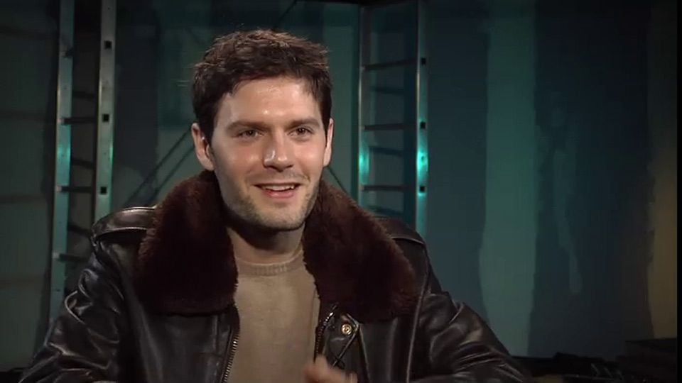 Films Et Séries Tv Avec Hugo Becker Interview Hugo Becker : Les acteurs de "Chefs" sont-ils des cordons