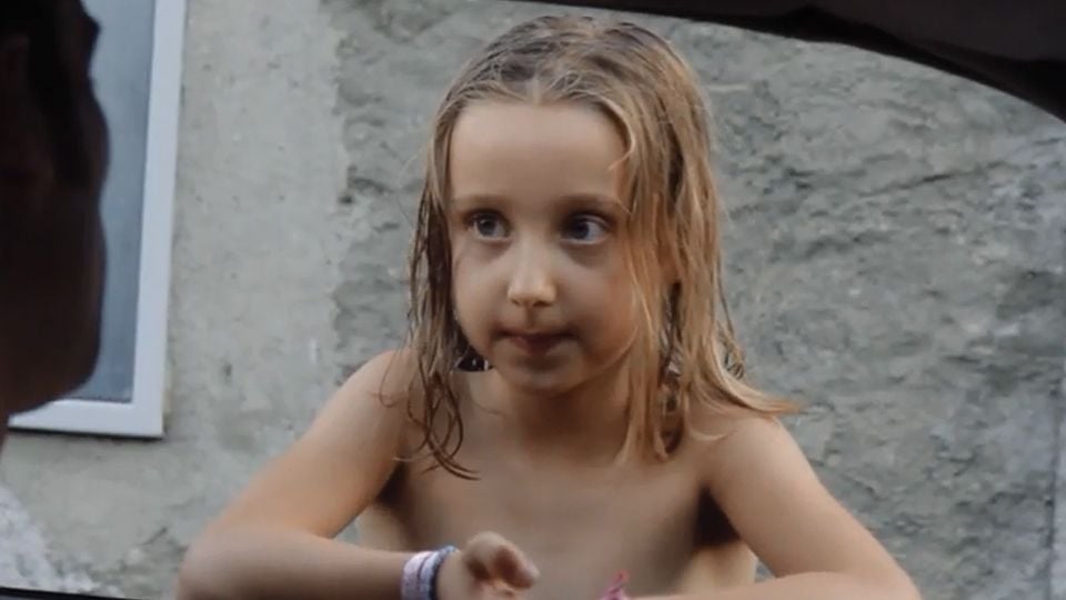 Bande annonce de En Août - En Août Bande-annonce VF - AlloCiné