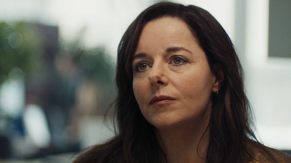 Trailer du film Une femme du monde - Une femme du monde Bande-annonce